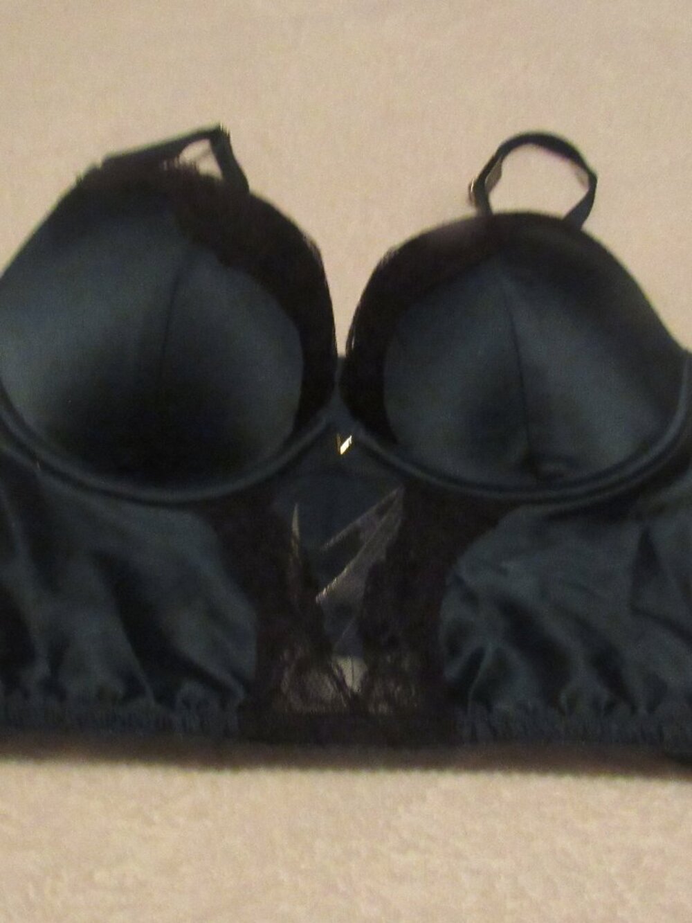 Victoria's Secret Very Sexy Push Up Corset Size 32C USED